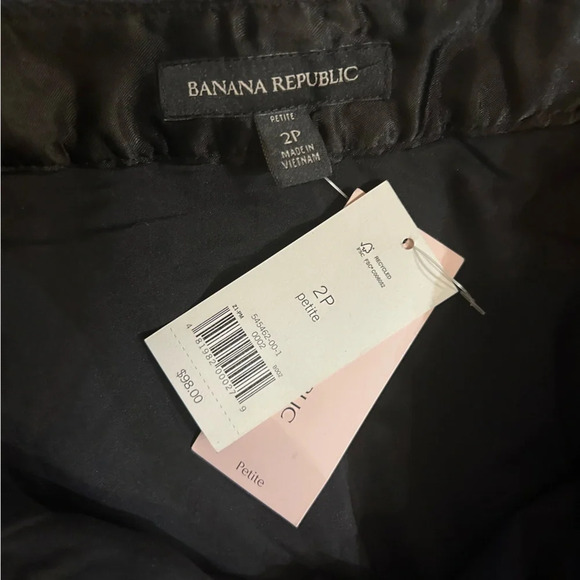 Banana Republic Black Crochet Mini Skirt Sz 2P Lace Floral Overlay Formal Skirt - Picture 6 of 6